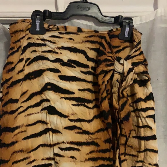 Tiger stripe wrap skirt - Picture 2 of 4